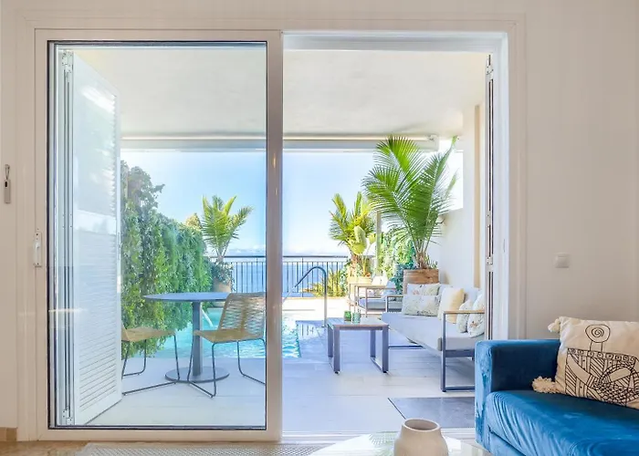 Sunset - Private Pool Daire